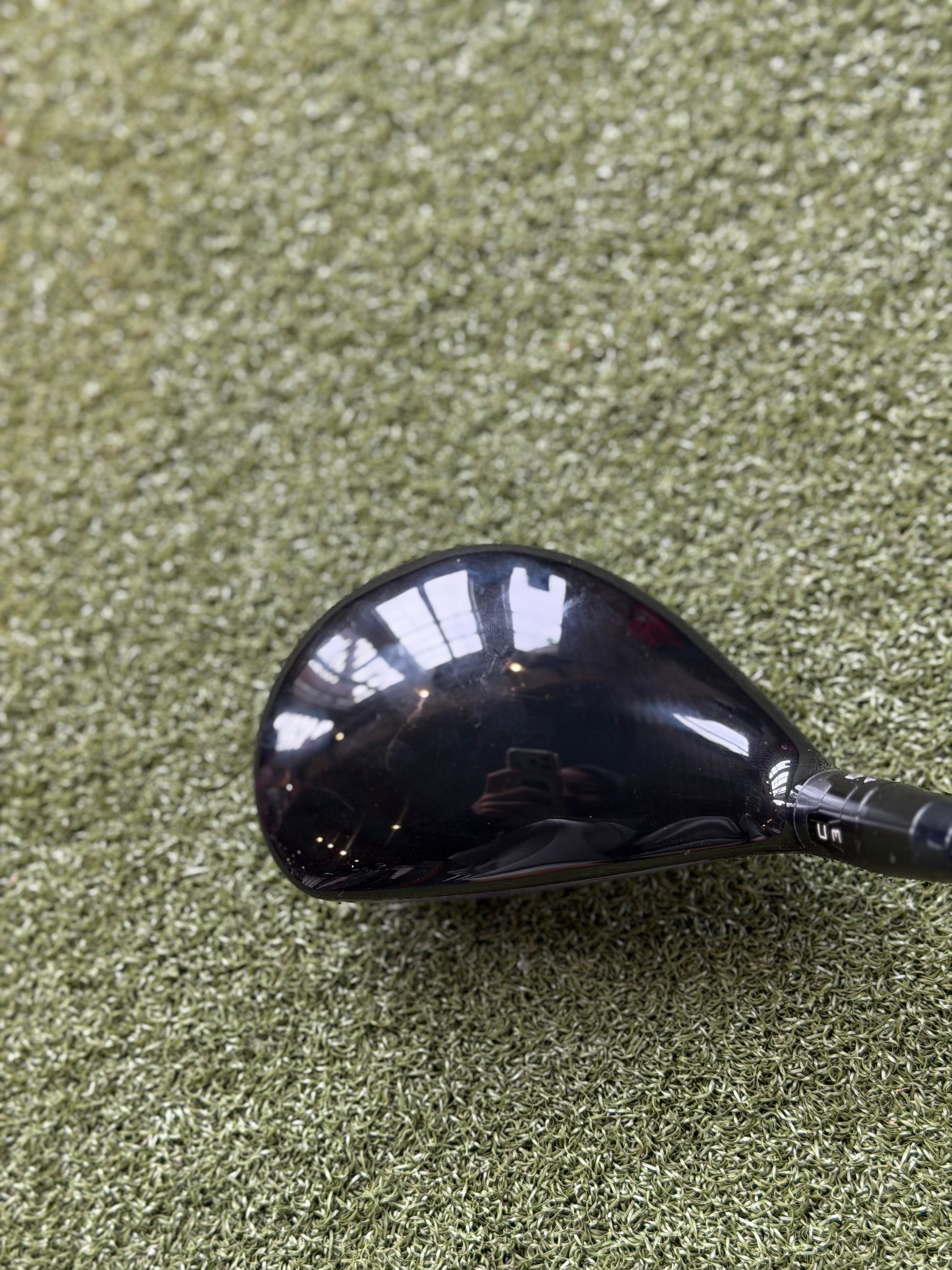 Titleist TSR2 #3 Hybrid for long-game forgiveness at ReGolf - product photo 5
