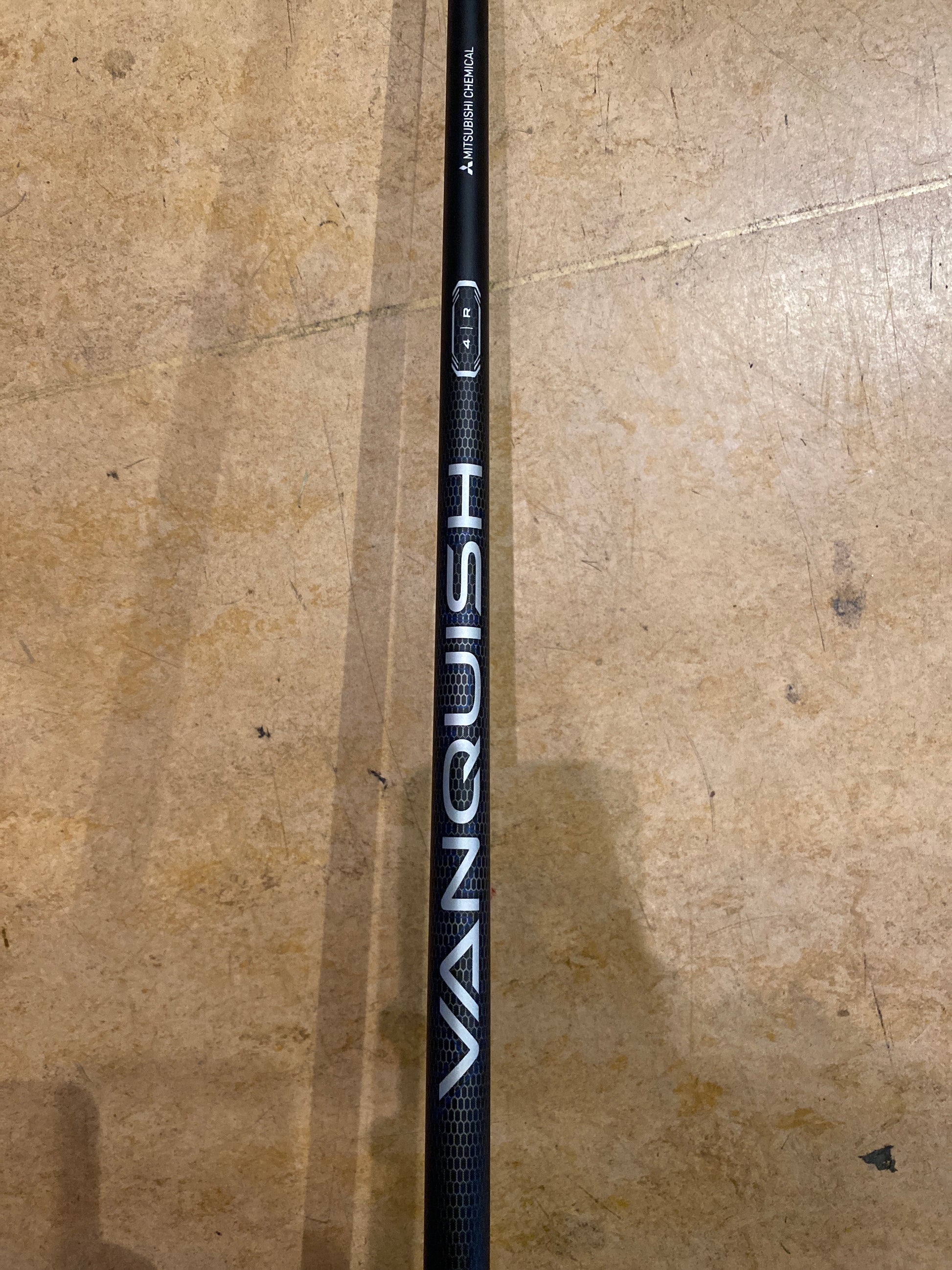 Vanquish Driver Shaft 4R IH for distance off the tee at ReGolf - product photo