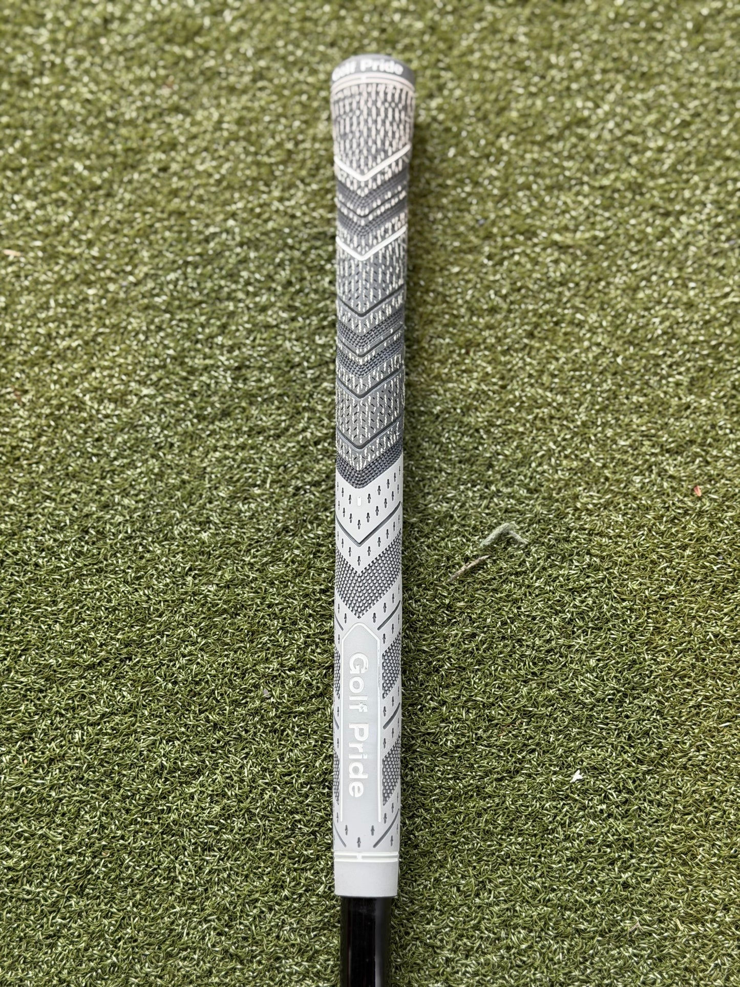 Titleist TSR2 #3 Hybrid for long-game forgiveness at ReGolf - product photo 3