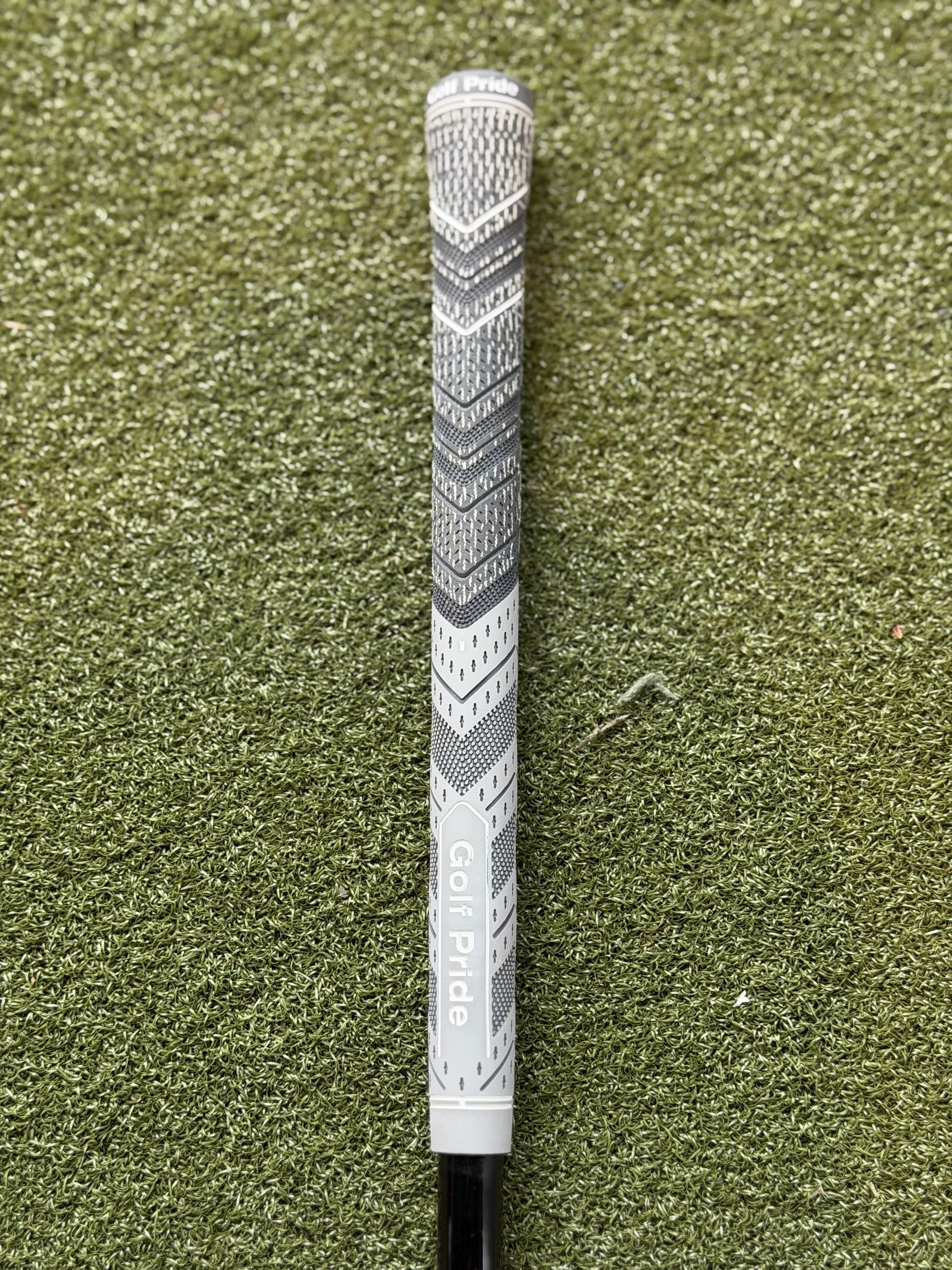Titleist TSR2 #3 Hybrid for long-game forgiveness at ReGolf - product photo 3