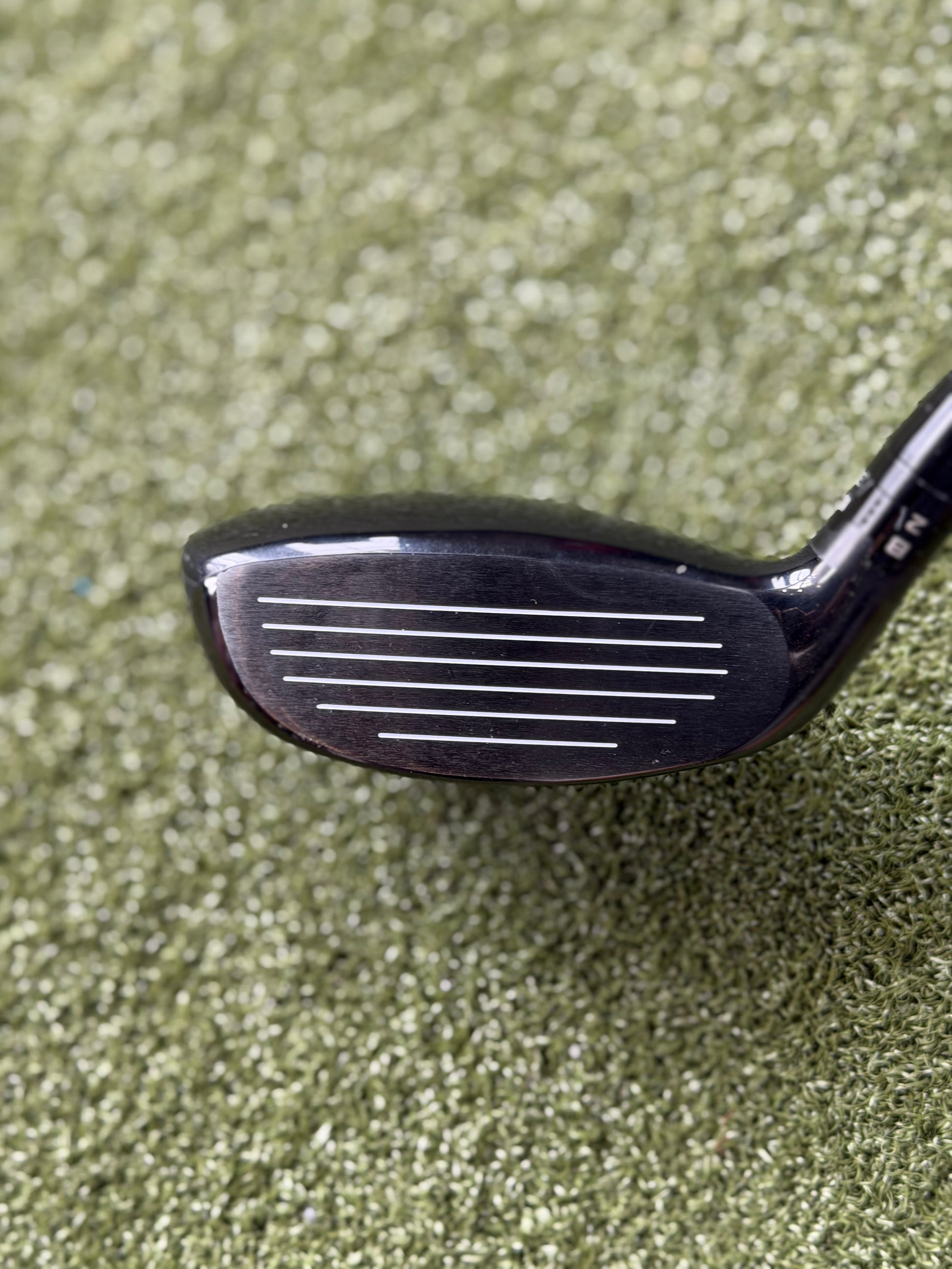 Titleist TSR2 #3 Hybrid for long-game forgiveness at ReGolf - product photo 4