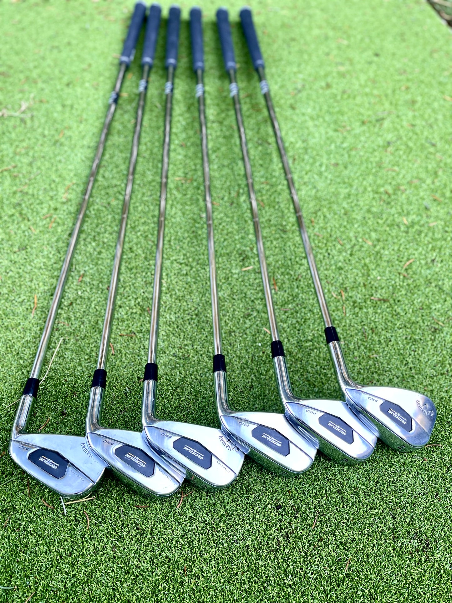 Callaway Rouge ST Pro 5~P iron set 5-P Steel shaft showing Jailbreak construction