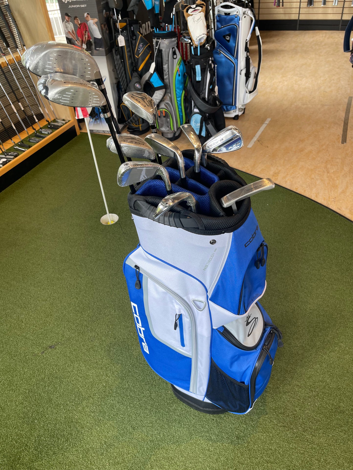 Cobra FlyXL 11 Pieces LH Package Set R Flex AT *