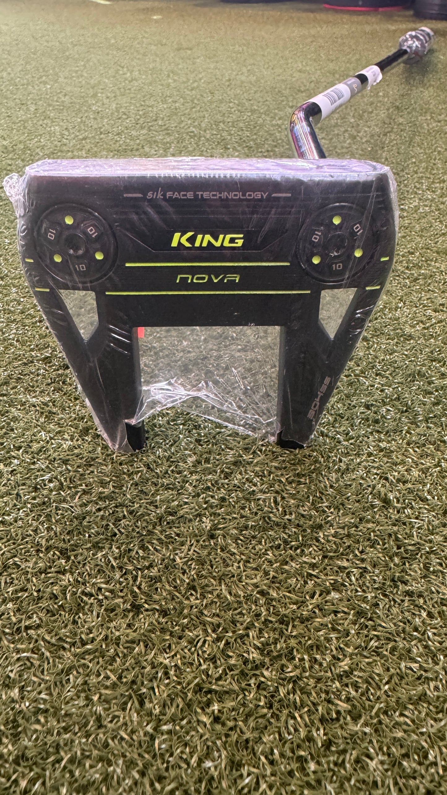 Cobra Nova Putter RH AT