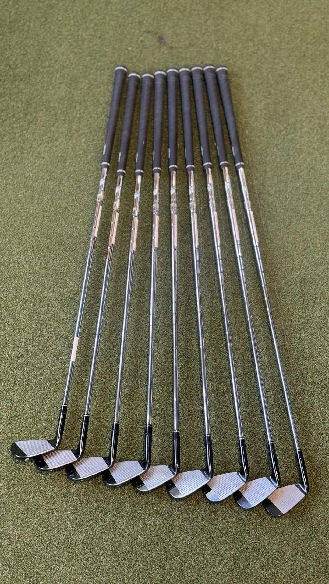 Honma TW727P Black Iron Set 4~SW