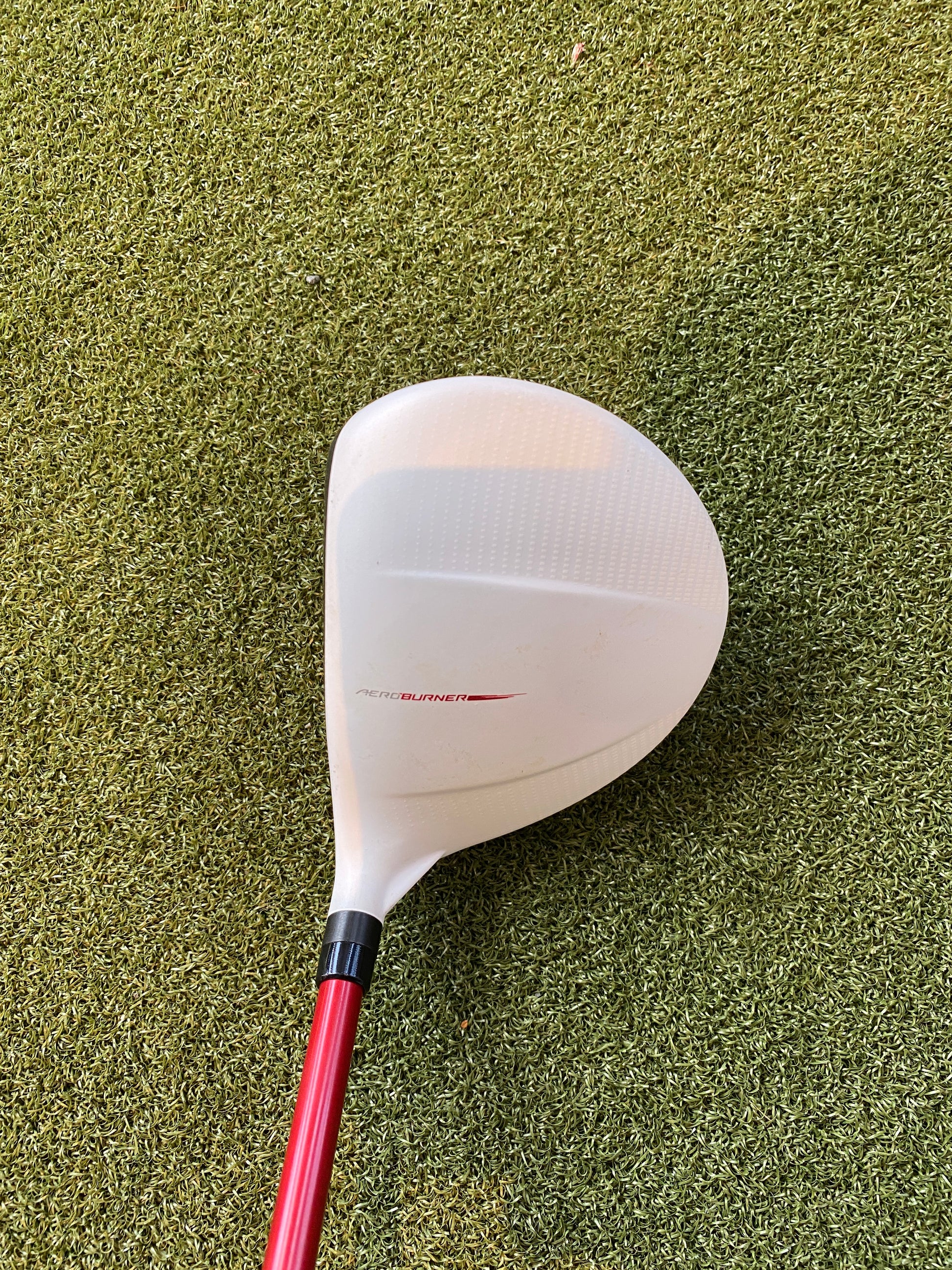 TaylorMade Aero Burner Mini Driver for distance off the tee at ReGolf - product photo 2