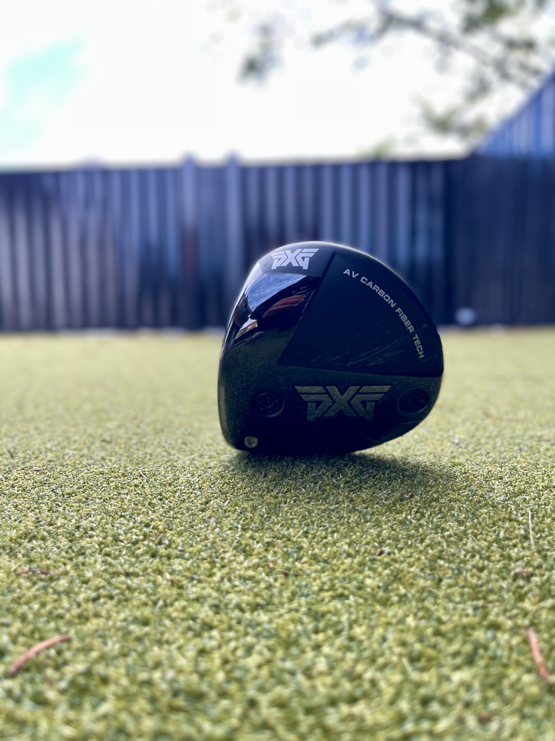 PXG Gen4 0811XF Driver L driver 10.5° LH showing CNC Milled and Tungsten Weighting technology