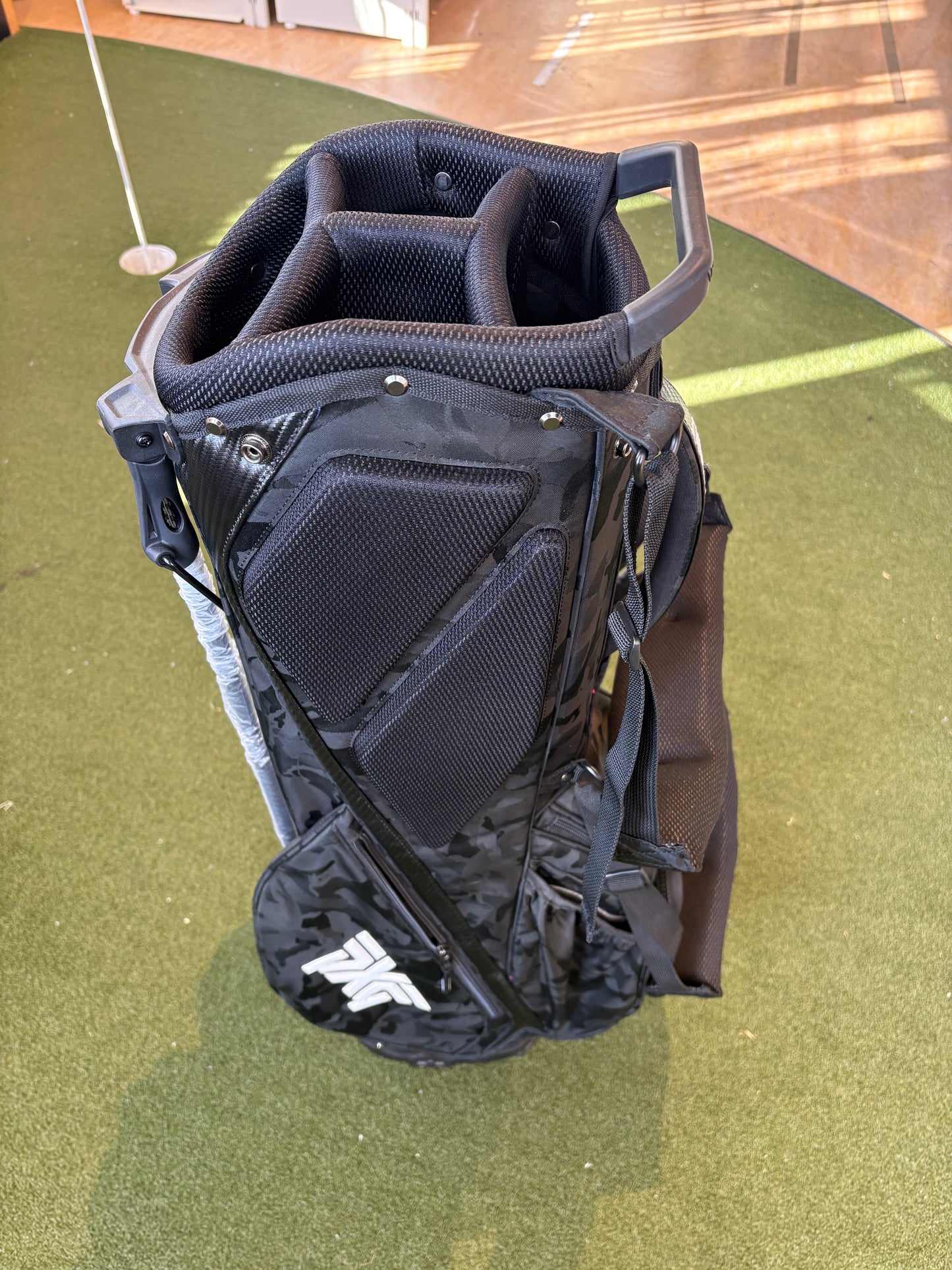 PXG 22 Stand Bag Black