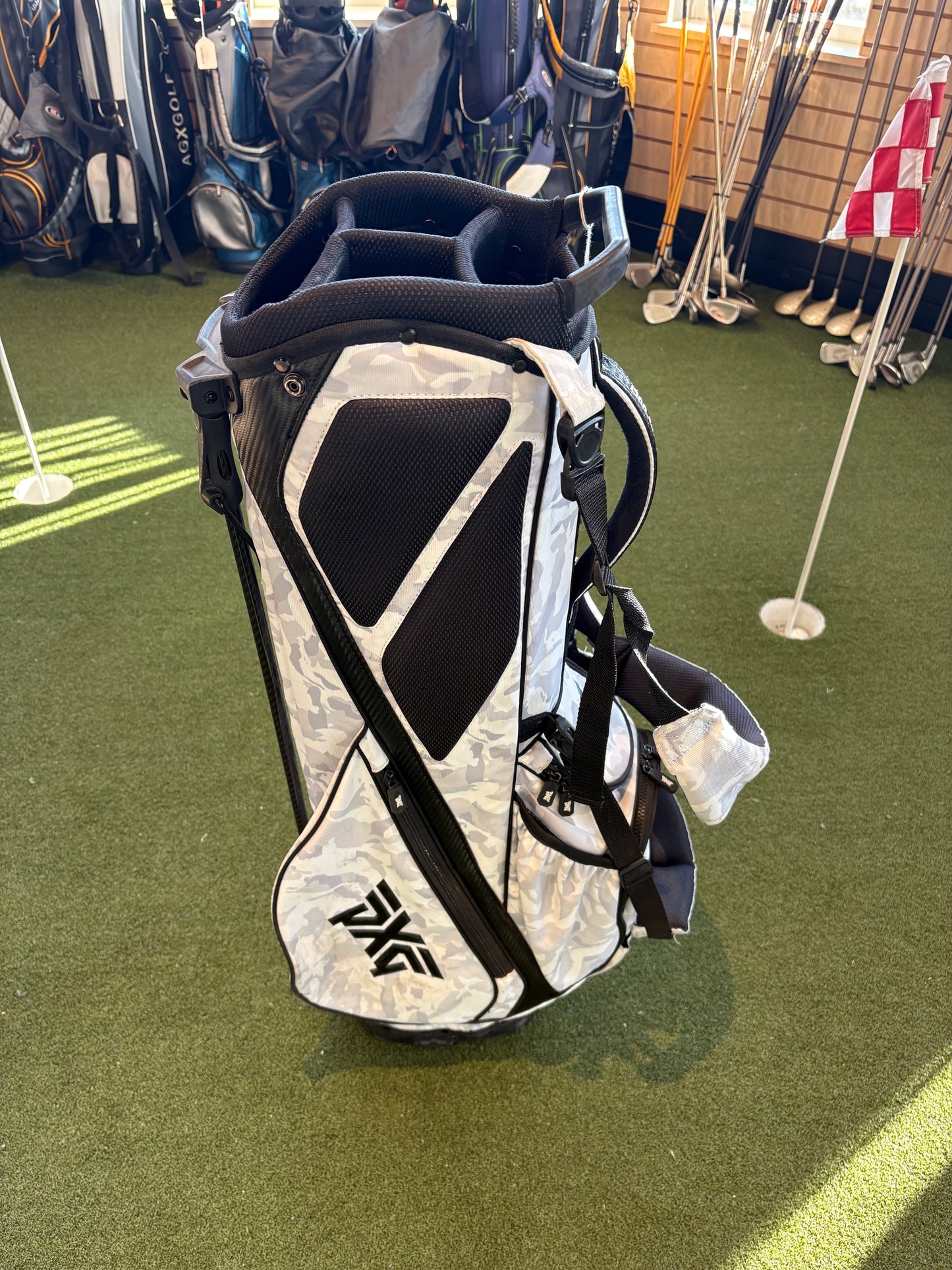 PXG 22 Stand Bag White Camo