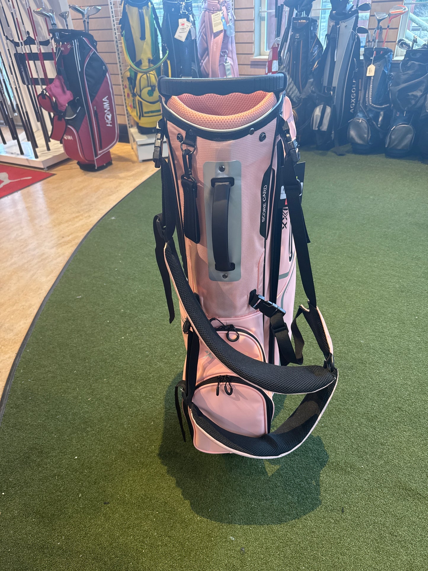 XXIO Ladies Stand Bag Coral Pink AT *