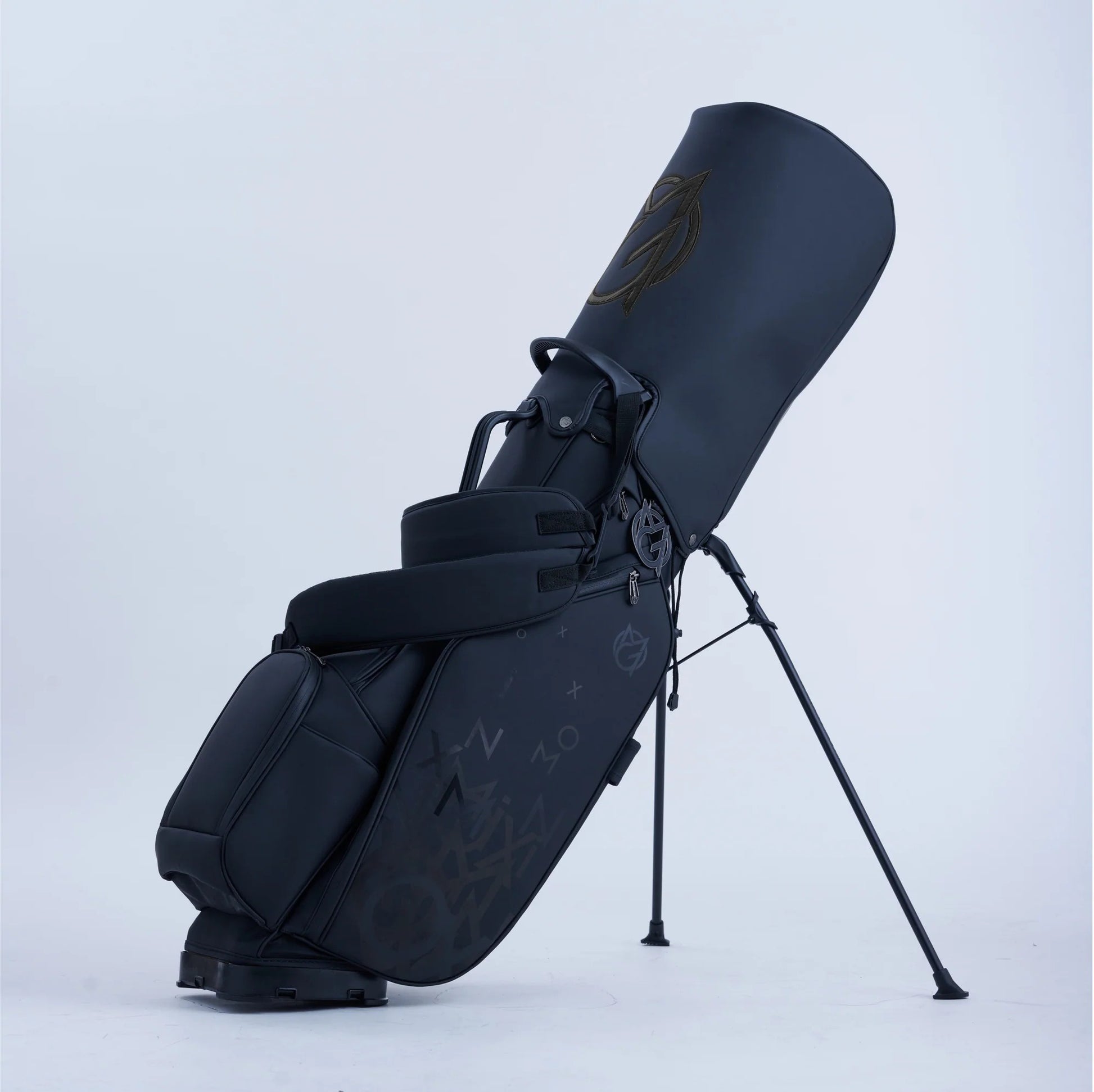 Omnix Premier Stand Bag Da cart bag showing premium construction and organization