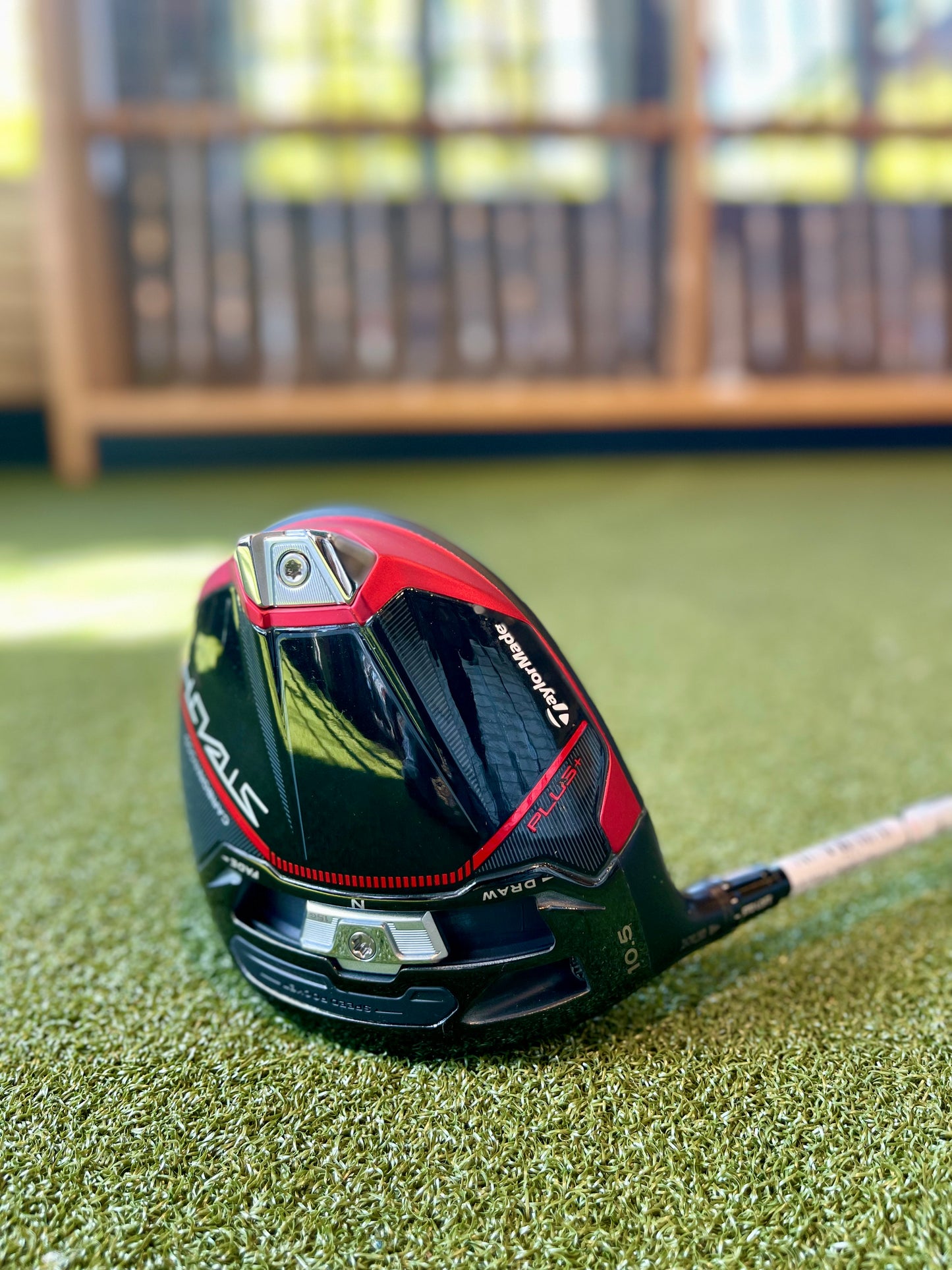 TaylorMade Stealth2 Plus Driver LH 10.5 ° Stiff Flex *