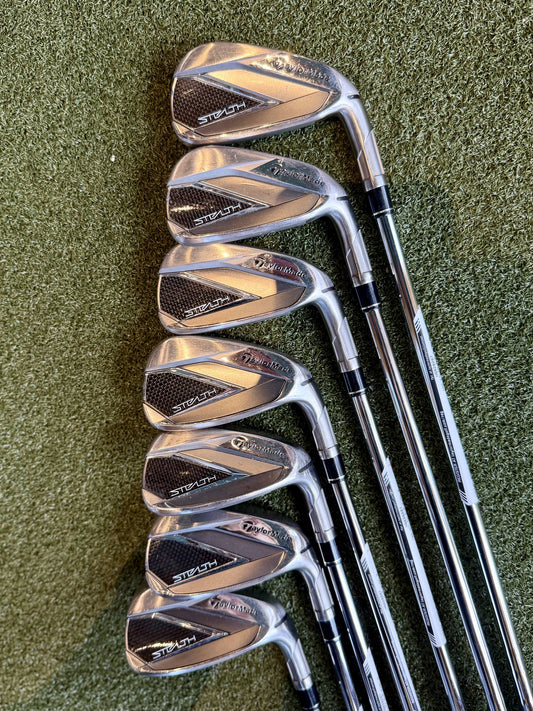 TaylorMade Stealth Iron Set