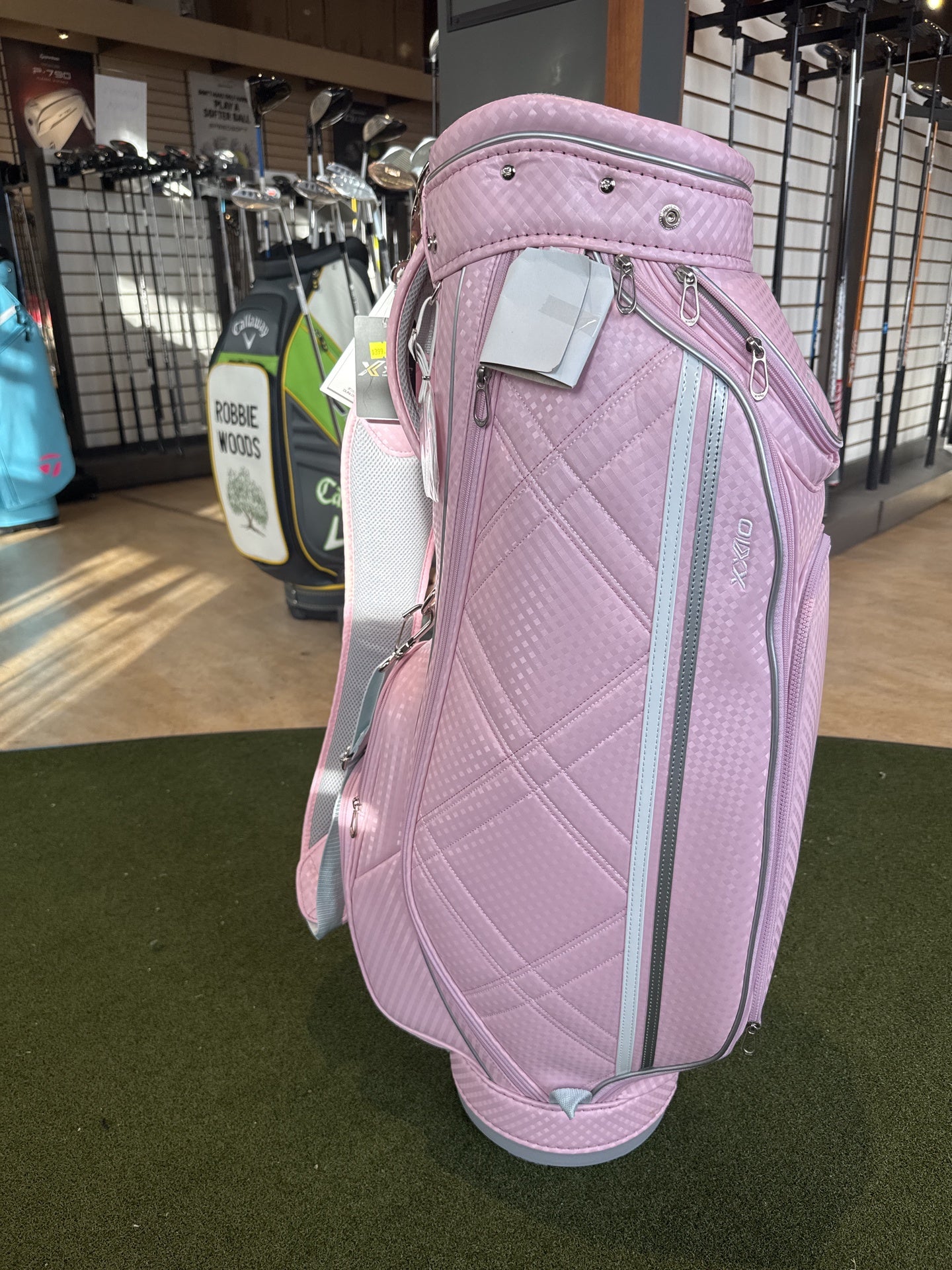 XXIO Ladies Removable Pocket Caddy Bag Pink